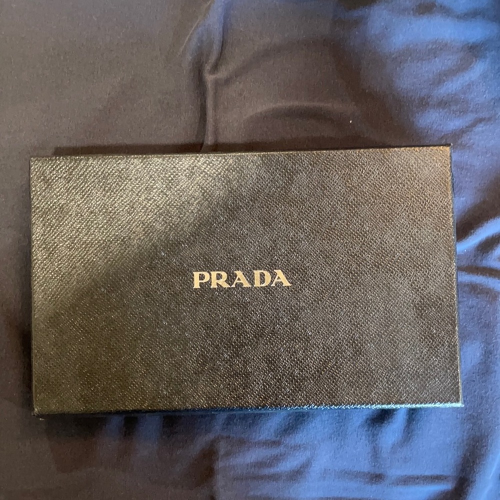 Prada box